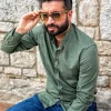 Camicia cotone lino verde militare guru taglio vivo sul colletto coreano made in Italy