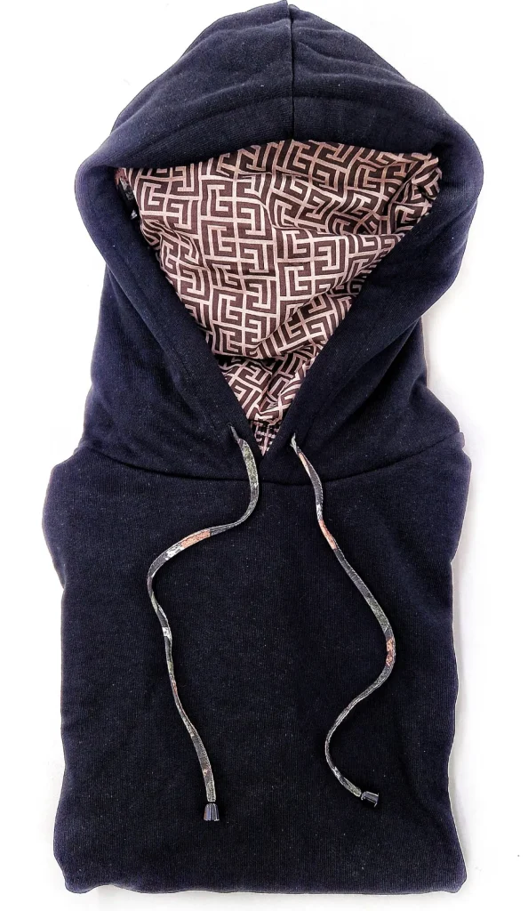 Felpa nera con Cappuccio design geometrico puro cotone made in Italy Fantasia 100% cotone Unisex black Hoodie