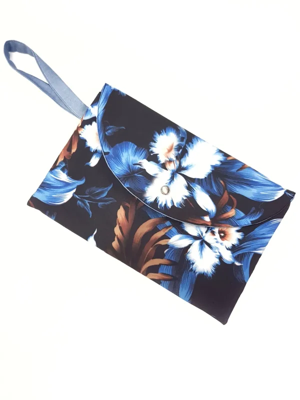 Pochette in tessuto fashion design dark flower Made in Italy
